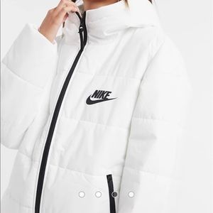 Nike Puffer Jacket